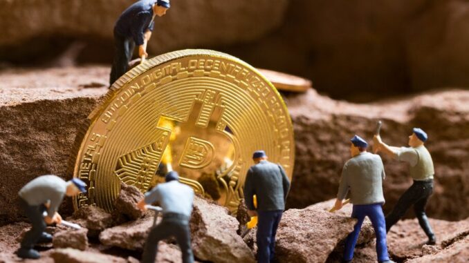 Bitcoin Mining Revenue Rises as Public Firms Reap Sizable Stock Gains: JP Morgan