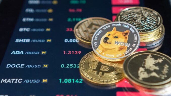 Dogecoin, XRP and Solana Slide as Bitcoin Price Falls Below $97K